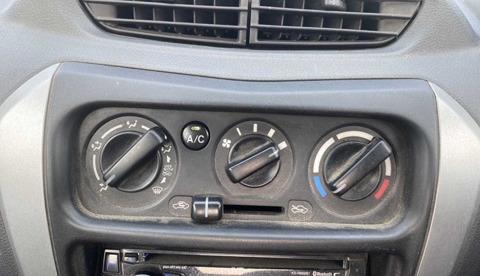 2016 Maruti Alto 800 LXI, Petrol, Manual, 31,244 km, AC Unit - Directional switch has minor damage
