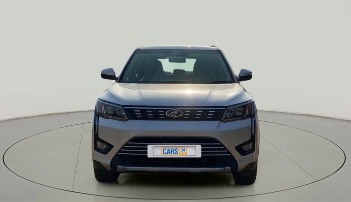 2020 Mahindra XUV300 W8 1.2 PETROL, Petrol, Manual, 72,589 km, Front