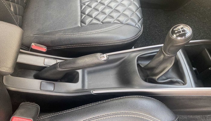 2021 Maruti Baleno DELTA PETROL 1.2, Petrol, Manual, 27,679 km, Gear Lever