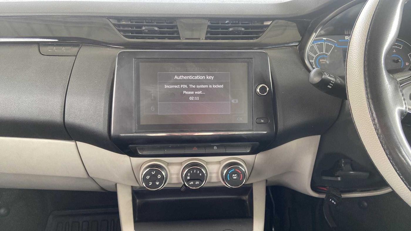2020 Renault TRIBER RXT, Petrol, Manual, 24,956 km, Air Conditioner