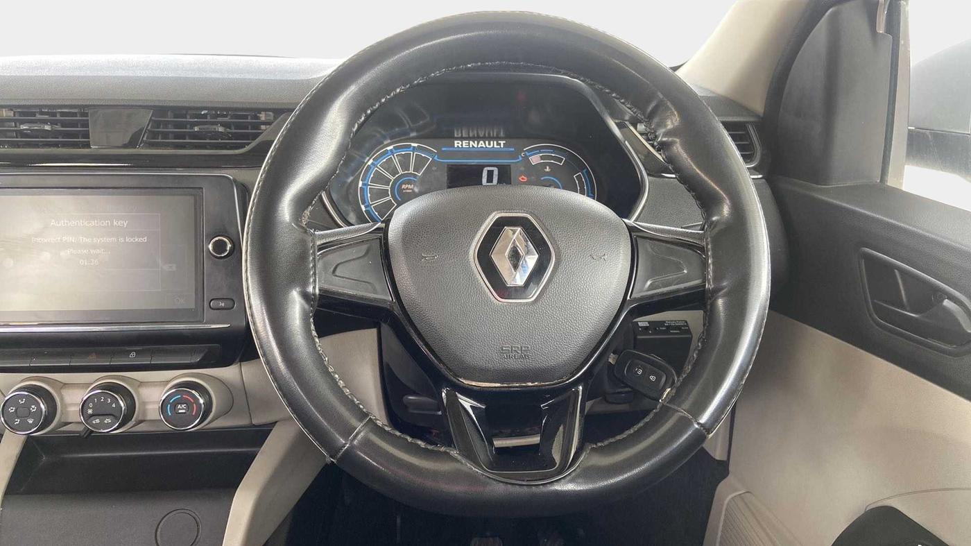 2020 Renault TRIBER RXT, Petrol, Manual, 24,956 km, Steering Wheel Close Up