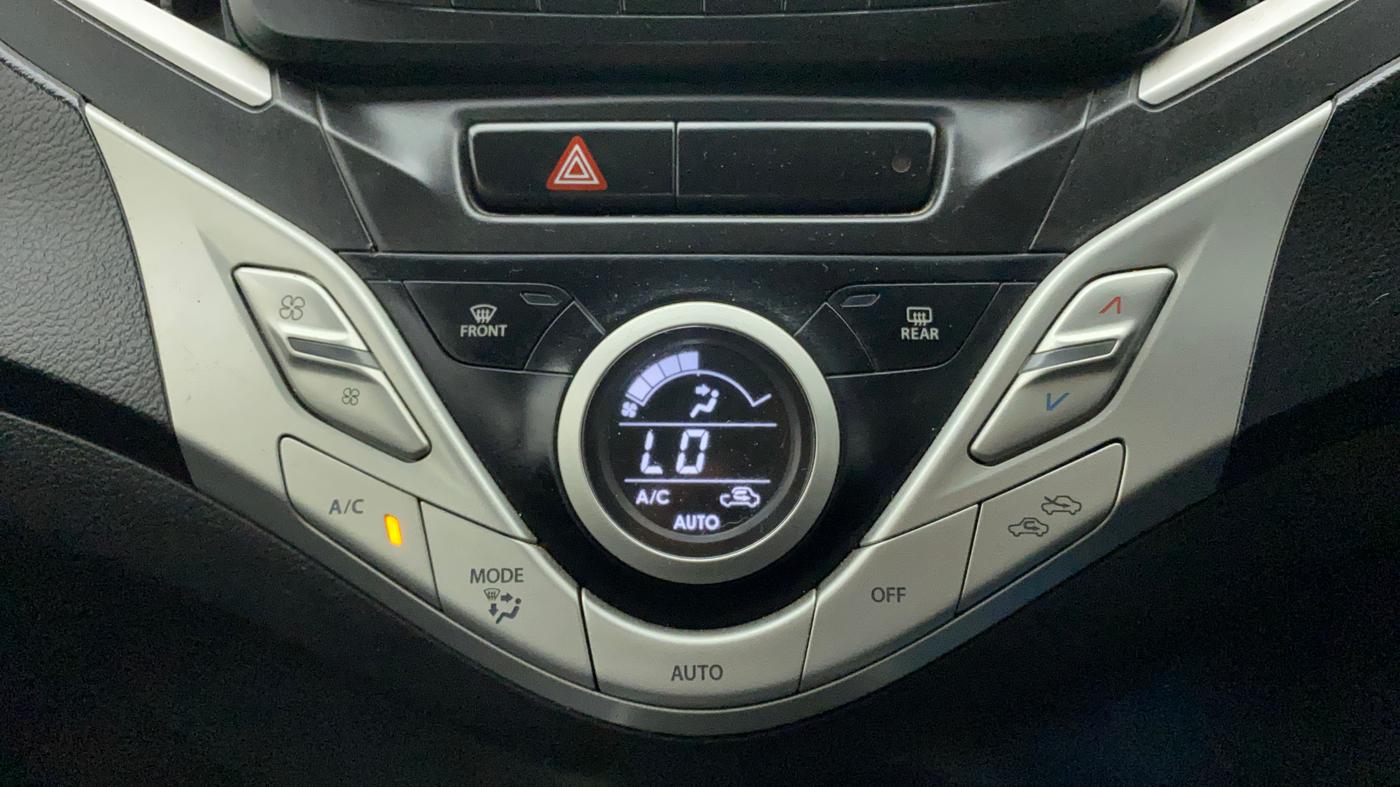 2017 Maruti Baleno DELTA PETROL 1.2, Petrol, Manual, 25,403 km, Automatic Climate Control