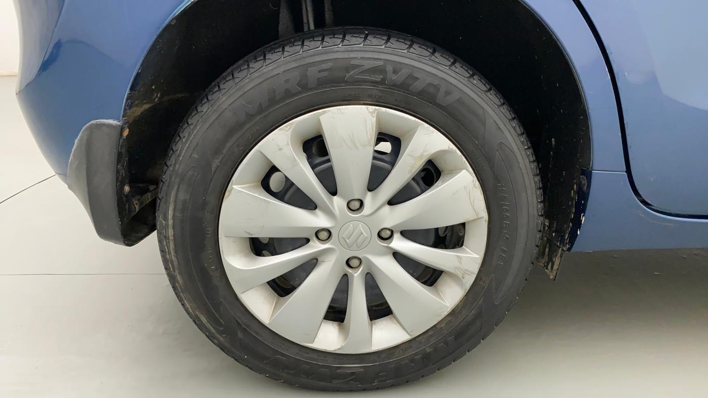 2017 Maruti Baleno DELTA PETROL 1.2, Petrol, Manual, 25,403 km, Right Rear Wheel