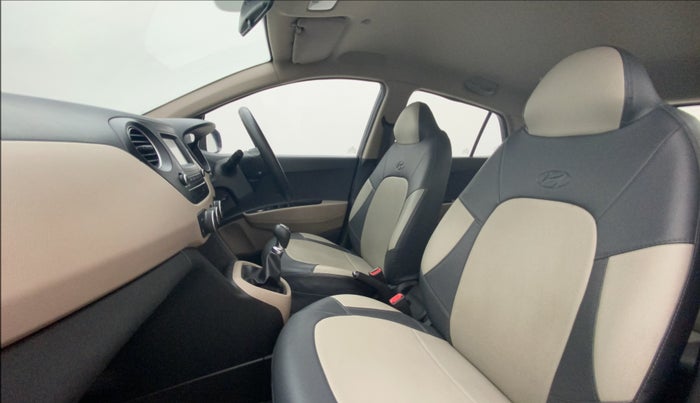 2017 Hyundai Grand i10 SPORTZ 1.2 KAPPA VTVT, Petrol, Manual, 49,325 km, Right Side Front Door Cabin