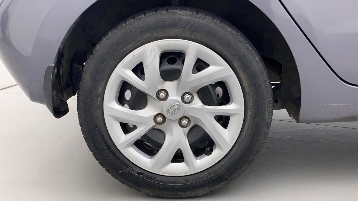 2017 Hyundai Grand i10 SPORTZ 1.2 KAPPA VTVT, Petrol, Manual, 49,325 km, Right Rear Wheel
