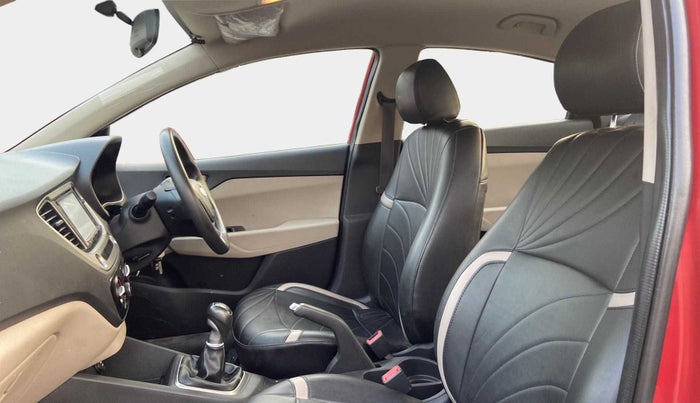 2018 Hyundai Verna 1.4 E PETROL, Petrol, Manual, 45,828 km, Right Side Front Door Cabin