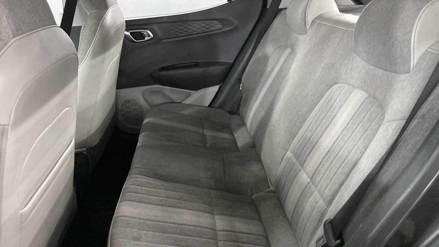 2020 Hyundai GRAND I10 NIOS SPORTZ 1.2 KAPPA VTVT, Petrol, Manual, 29,824 km, Right Side Rear Door Cabin