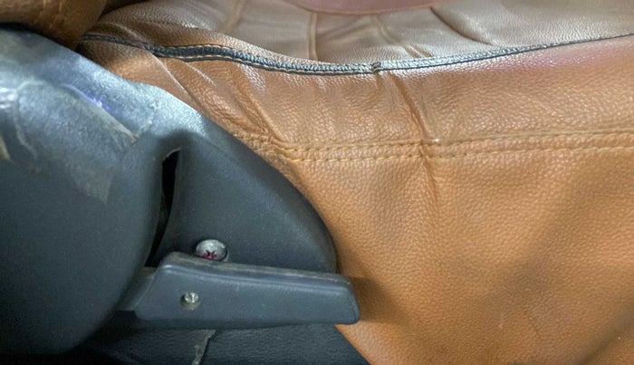 2018 Maruti Alto 800 LXI, Petrol, Manual, 58,541 km, Driver Side Adjustment Panel