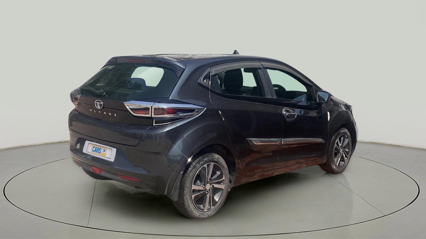 2020 Tata ALTROZ XZ PETROL, CNG, Manual, 27,717 km, Right Back Diagonal