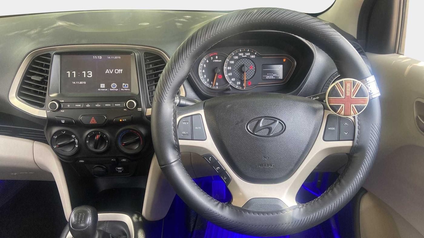 2019 Hyundai NEW SANTRO SPORTZ MT, Petrol, Manual, 12,598 km, Steering Wheel Close Up