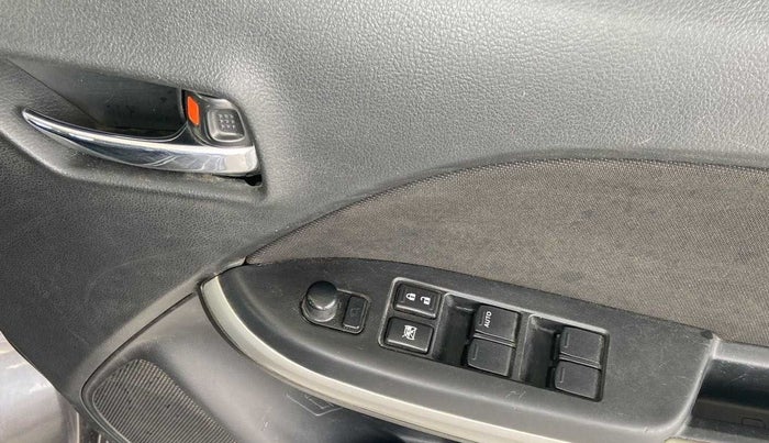 2016 Maruti Baleno ZETA CVT PETROL 1.2, Petrol, Automatic, 71,475 km, Driver Side Door Panels Control