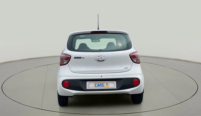 2017 Hyundai Grand i10 MAGNA 1.2 KAPPA VTVT, Petrol, Manual, 65,246 km, Back/Rear