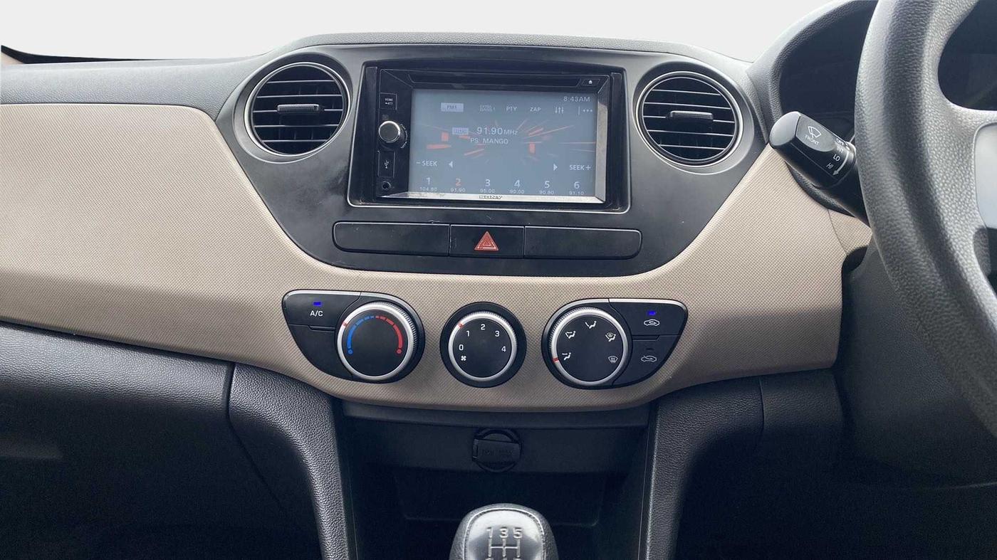 2017 Hyundai Grand i10 MAGNA 1.2 KAPPA VTVT, Petrol, Manual, 65,246 km, Air Conditioner