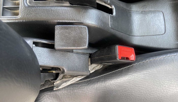 2018 Maruti Eeco 5 STR WITH A/C+HTR, Petrol, Manual, 21,098 km, Driver Side Adjustment Panel