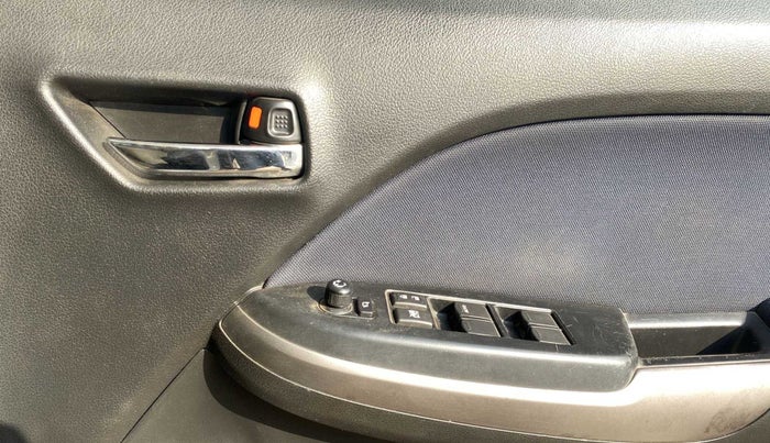 2019 Maruti Baleno DELTA DIESEL 1.3, Diesel, Manual, 52,726 km, Driver Side Door Panels Control