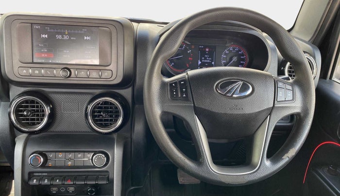 2021 Mahindra Thar LX  P 4WD AT CONVERTIBLE, Petrol, Automatic, 28,236 km, Steering Wheel Close Up