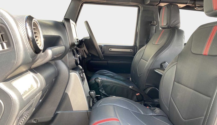2021 Mahindra Thar LX  P 4WD AT CONVERTIBLE, Petrol, Automatic, 28,236 km, Right Side Front Door Cabin