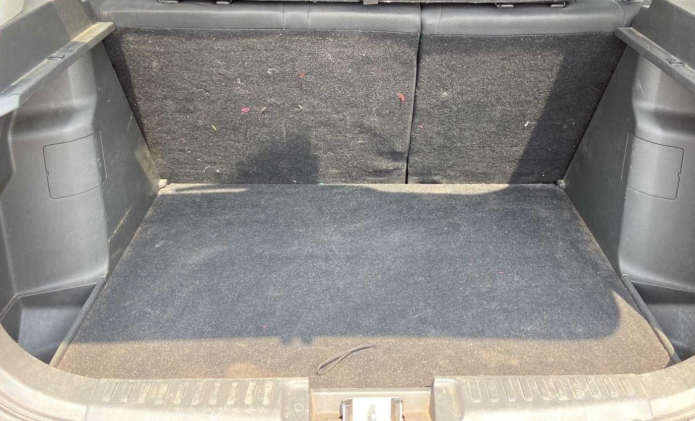2016 Maruti Vitara Brezza ZDI, Diesel, Manual, 86,342 km, Boot Inside