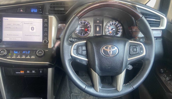 2022 Toyota Innova Crysta 2.7 VX 7 STR, Petrol, Manual, 18,145 km, Steering Wheel Close Up