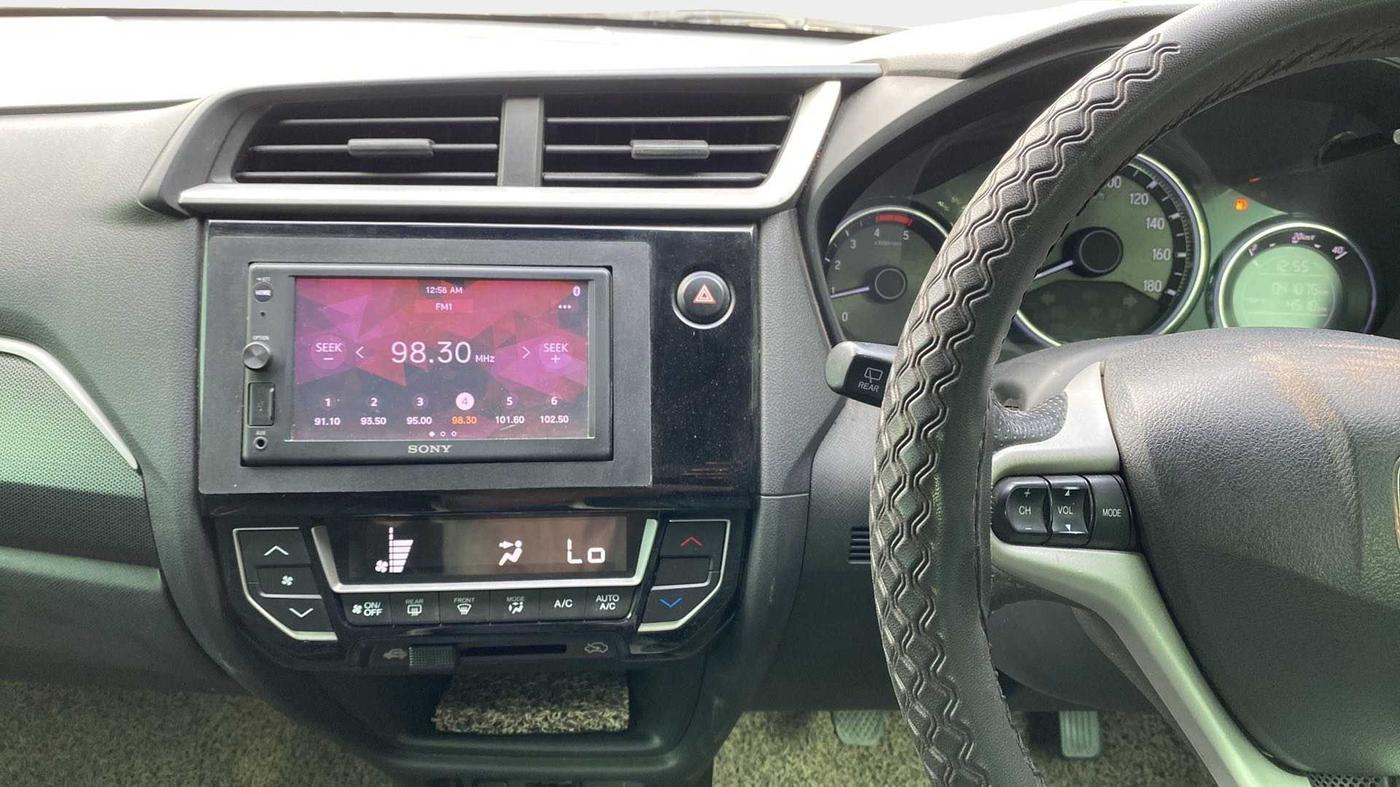 2017 Honda BR-V 1.5L I- DTEC VX, Diesel, Manual, 41,868 km, Air Conditioner
