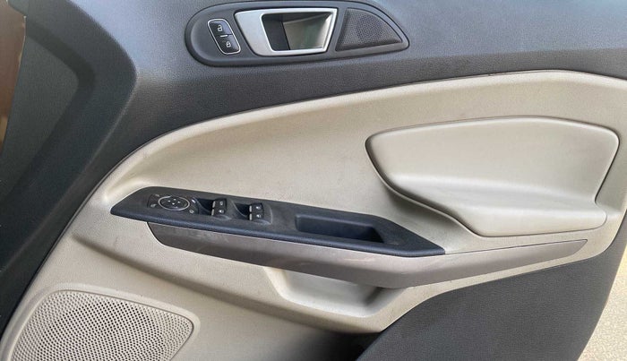2021 Ford Ecosport TITANIUM 1.5L DIESEL, Diesel, Manual, 88,751 km, Driver Side Door Panels Control
