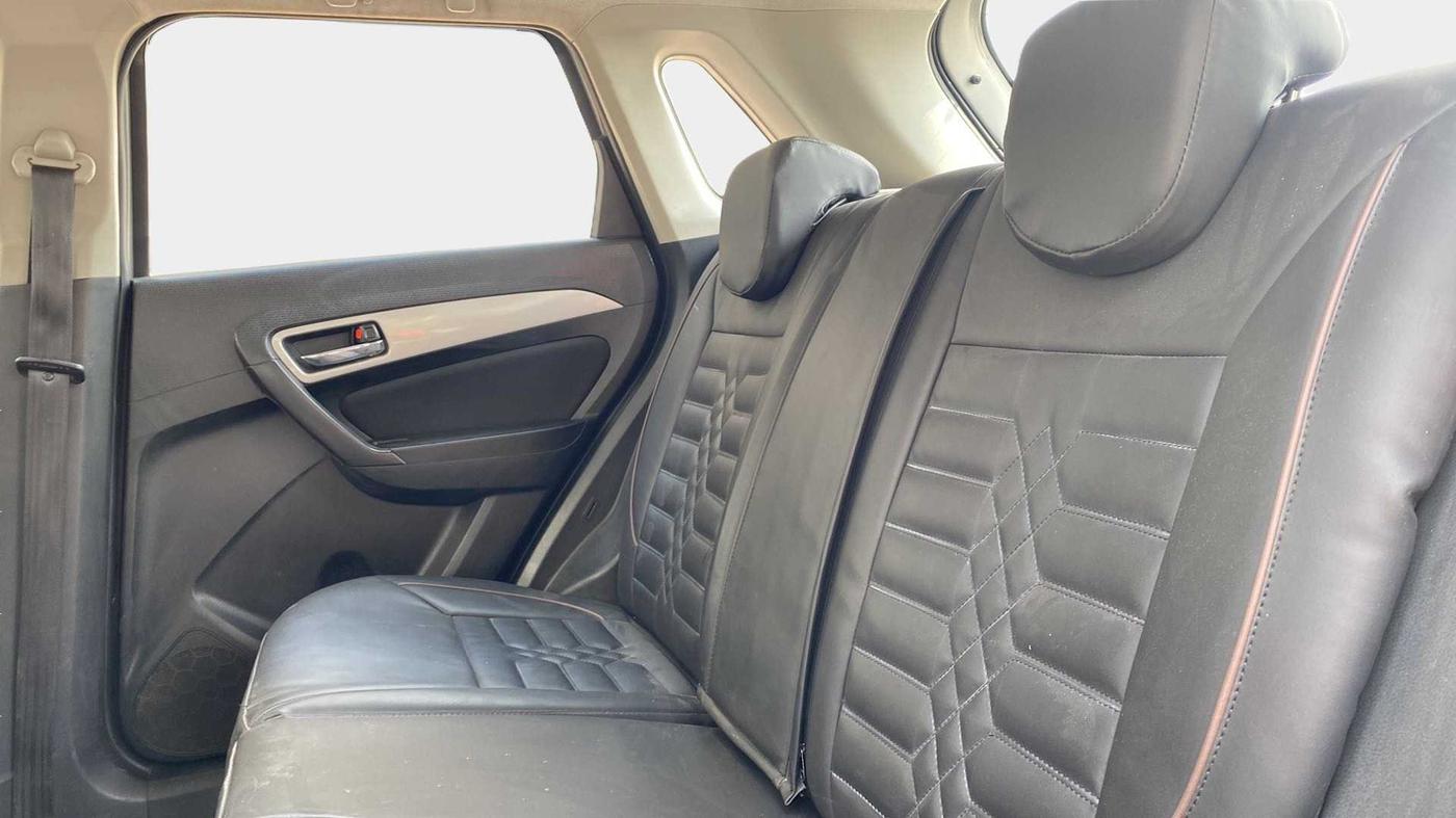 2020 Maruti Vitara Brezza ZXI, Petrol, Manual, 47,622 km, Right Side Rear Door Cabin