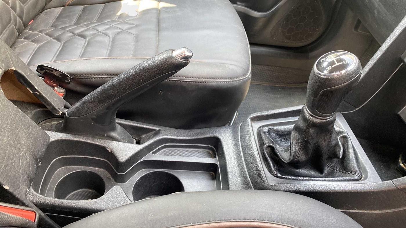 2020 Maruti Vitara Brezza ZXI, Petrol, Manual, 47,622 km, Gear Lever