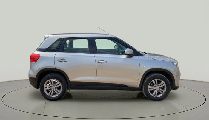 2016 Maruti Vitara Brezza ZDI, Diesel, Manual, 69,079 km, Right Side View