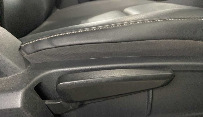 2022 Tata ALTROZ XZA PLUS, Petrol, Automatic, 20,609 km, Driver Side Adjustment Panel