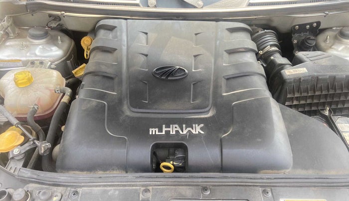 2020 Mahindra XUV500 W9 AT, Diesel, Automatic, 20,458 km, Open Bonet