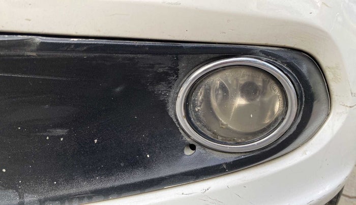 2011 Volkswagen Vento HIGHLINE DIESEL 1.6, Diesel, Manual, 82,787 km, Left fog light - Not working