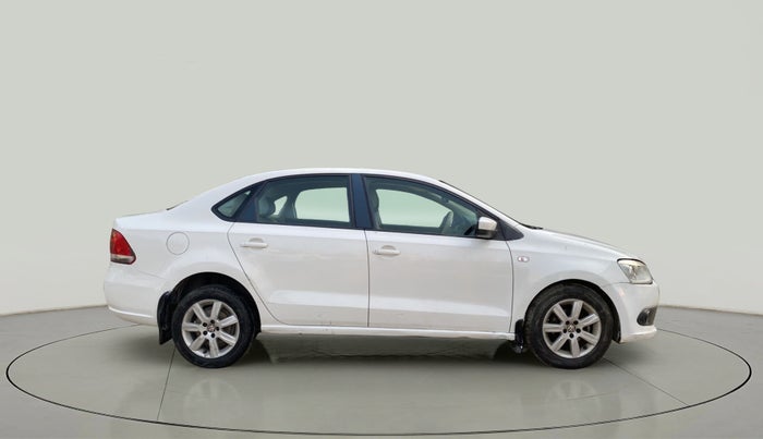 2011 Volkswagen Vento HIGHLINE DIESEL 1.6, Diesel, Manual, 82,787 km, Right Side View