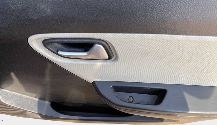 2020 Maruti Alto VXI, Petrol, Manual, 14,984 km, Driver Side Door Panels Control