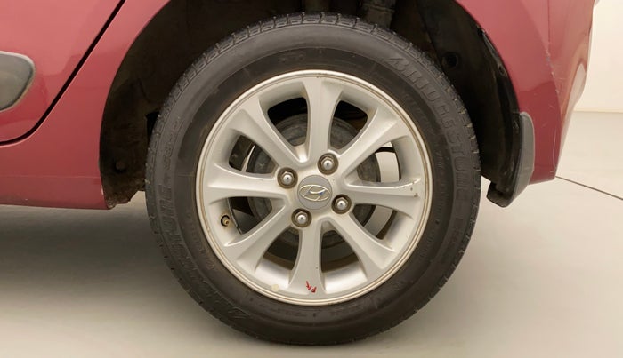 2015 Hyundai Grand i10 ASTA AT 1.2 KAPPA VTVT, Petrol, Automatic, 63,995 km, Left Rear Wheel