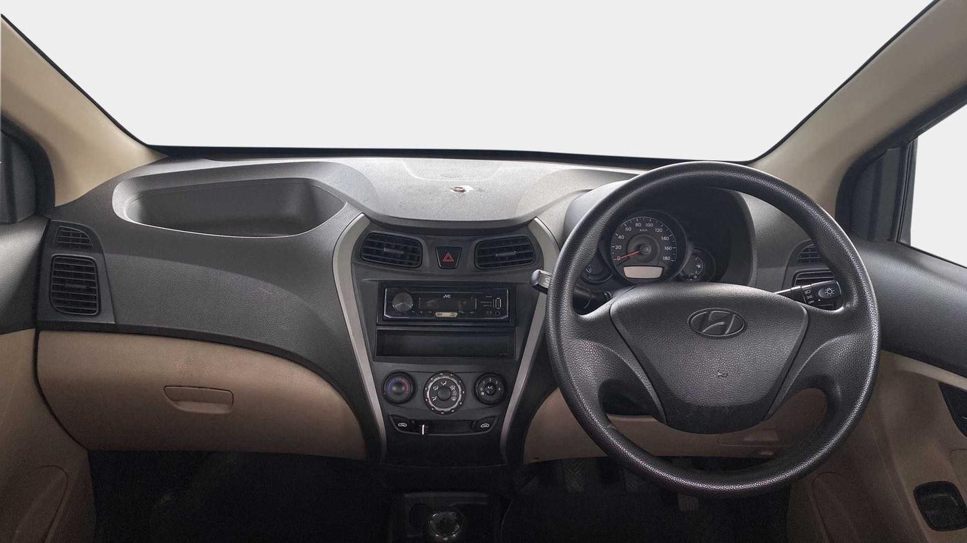 2018 Hyundai Eon ERA +, Petrol, Manual, 42,409 km, Dashboard
