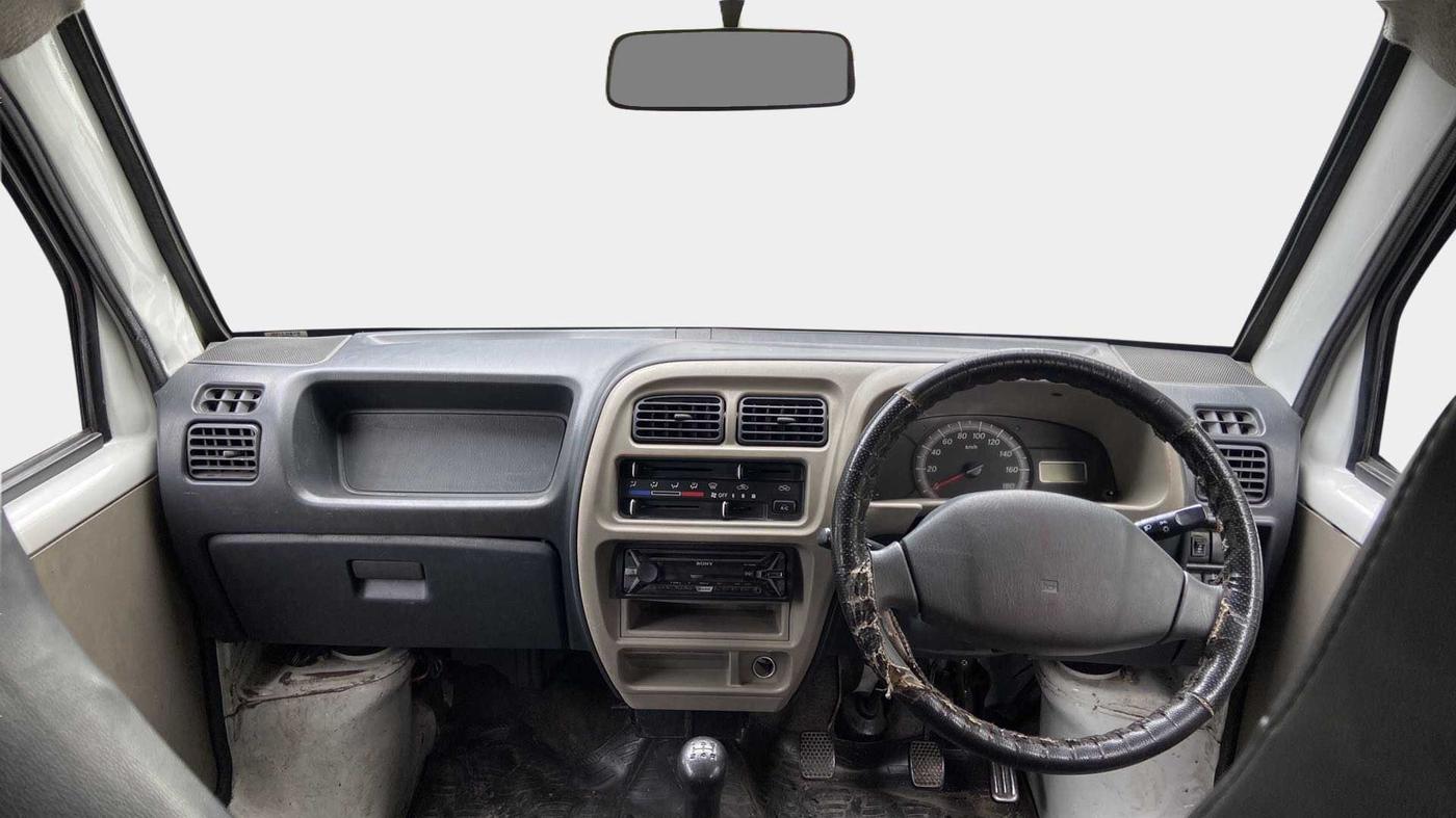 2016 Maruti Eeco 5 STR, CNG, Manual, 79,801 km, Dashboard