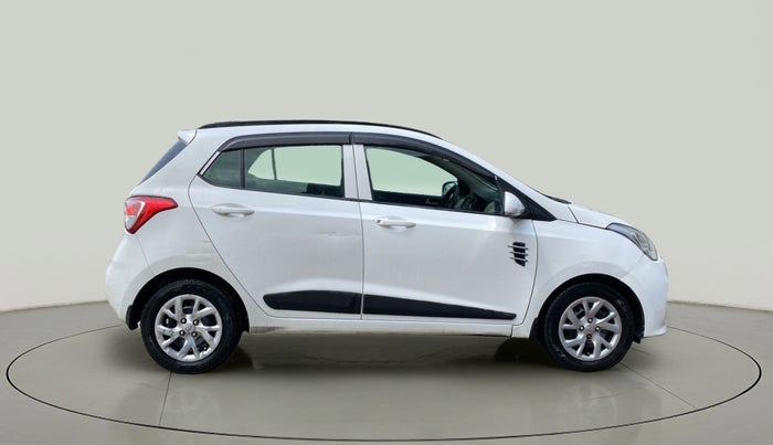2018 Hyundai Grand i10 SPORTZ 1.2 KAPPA VTVT, Petrol, Manual, 78,908 km, Right Side View