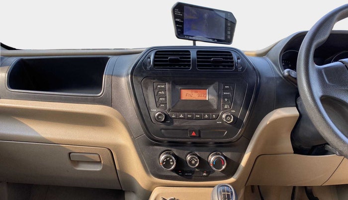 2017 Mahindra TUV300 T6, Diesel, Manual, 37,162 km, Air Conditioner