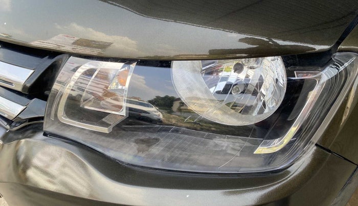 2018 Renault Kwid RXT 1.0, Petrol, Manual, 93,779 km, Left headlight - Minor scratches