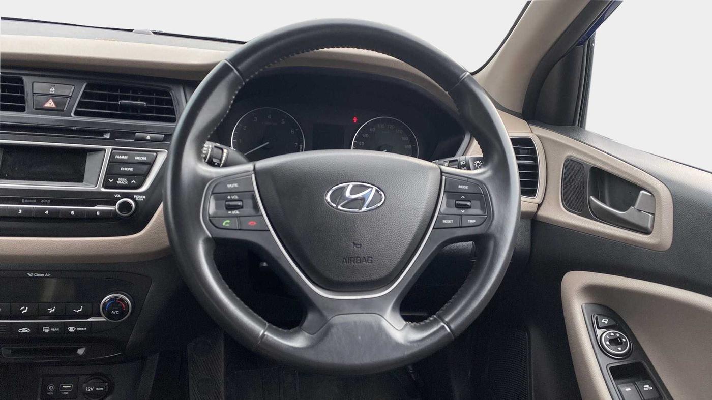 2014 Hyundai Elite i20 SPORTZ 1.2, Petrol, Manual, 40,289 km, Steering Wheel Close Up