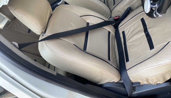 2014 Renault Duster 85 PS RXL DIESEL, Diesel, Manual, 69,006 km, Driver seat - Retractor not working