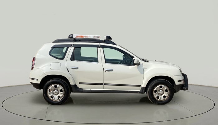 2014 Renault Duster 85 PS RXL DIESEL, Diesel, Manual, 69,006 km, Right Side View