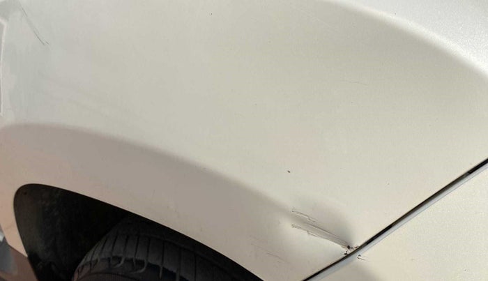 2014 Renault Duster 85 PS RXL DIESEL, Diesel, Manual, 69,006 km, Left quarter panel - Slightly dented