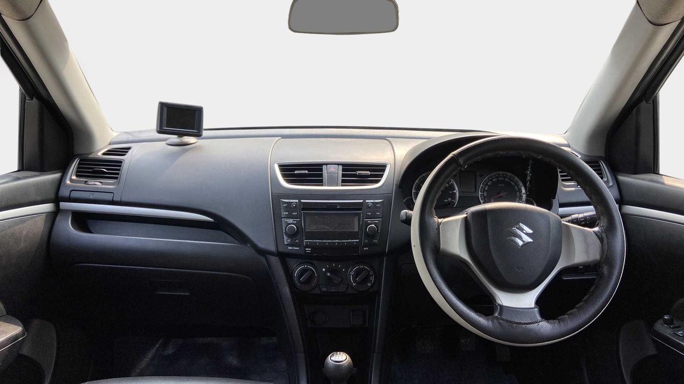 2016 Maruti Swift VXI, Petrol, Manual, 58,713 km, Dashboard