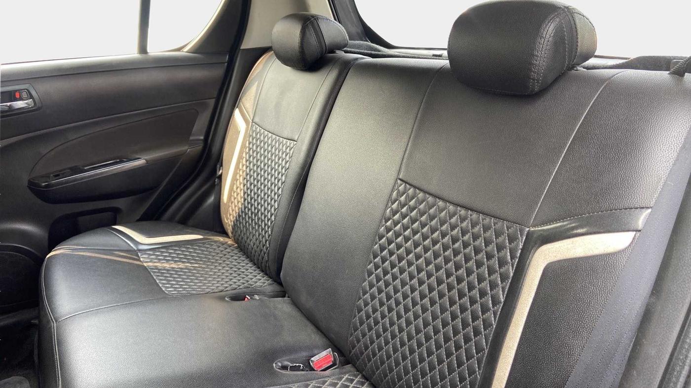 2016 Maruti Swift VXI, Petrol, Manual, 58,713 km, Right Side Rear Door Cabin