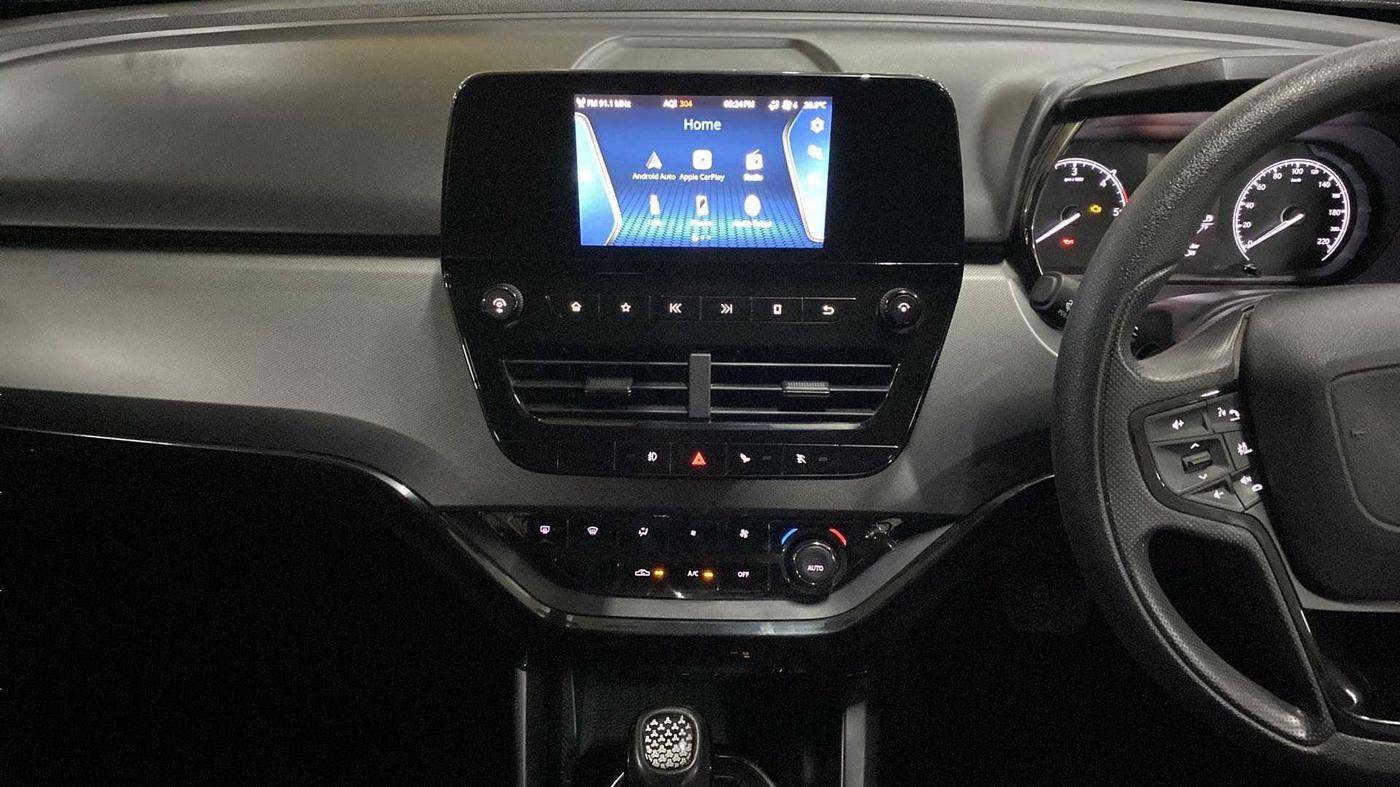 2022 Tata Harrier XTA PLUS 2.0L KRYOTEC DARK EDITION, Diesel, Automatic, 8,161 km, Infotainment System