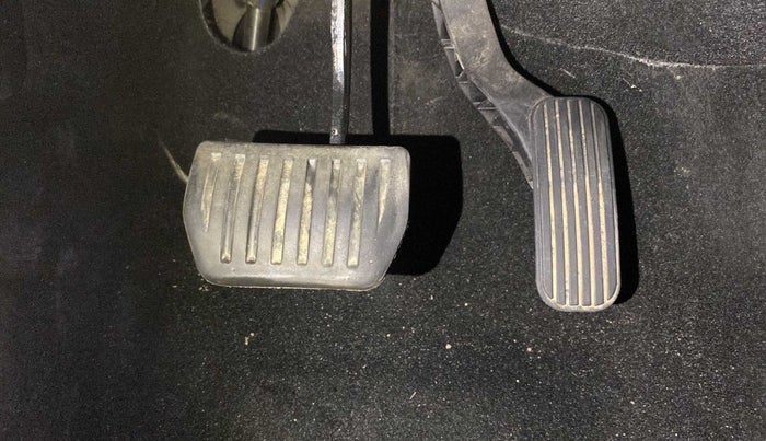 2022 Tata Harrier XTA PLUS 2.0L KRYOTEC DARK EDITION, Diesel, Automatic, 8,161 km, Pedals