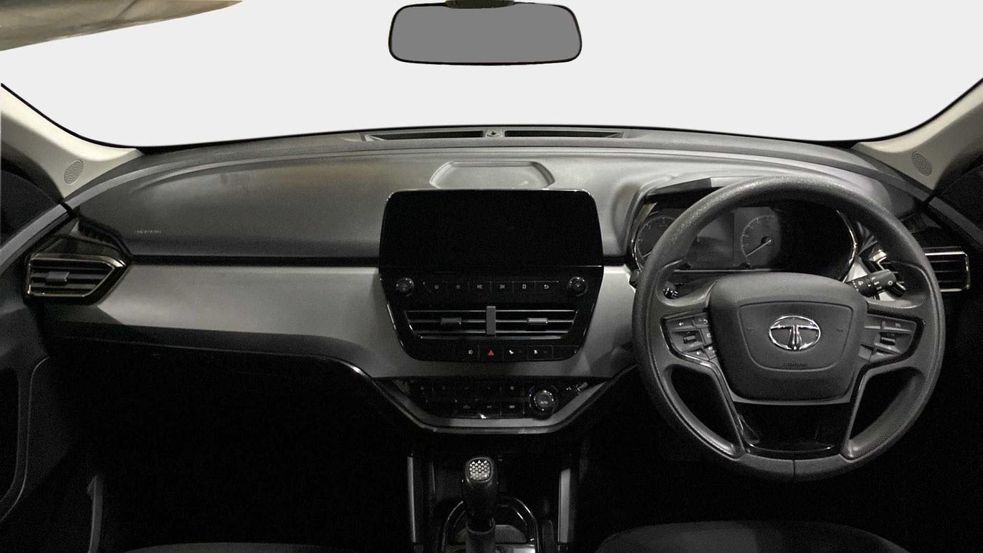 2022 Tata Harrier XTA PLUS 2.0L KRYOTEC DARK EDITION, Diesel, Automatic, 8,161 km, Dashboard