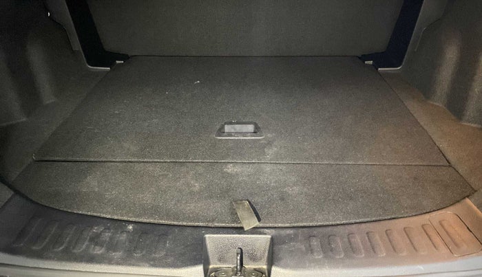 2022 Tata Harrier XTA PLUS 2.0L KRYOTEC DARK EDITION, Diesel, Automatic, 8,161 km, Boot Inside