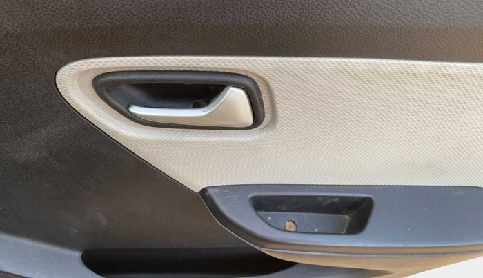 2019 Maruti Alto VXI, Petrol, Manual, 21,733 km, Driver Side Door Panels Control